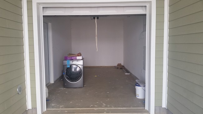 garage - 824 Fulton St
