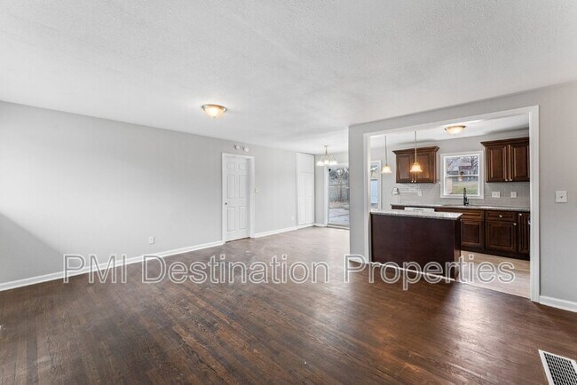 Building Photo - 4721 Appleton Ave