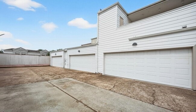 Foto del edificio - 6019 Winsome Ln