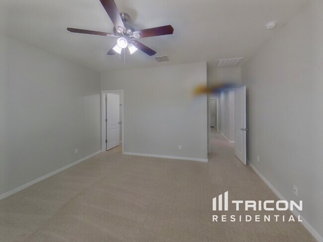 Foto del edificio - 40008 W Pryor Ln
