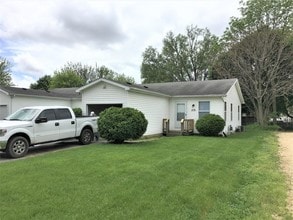 Building Photo - 516 Stilson St