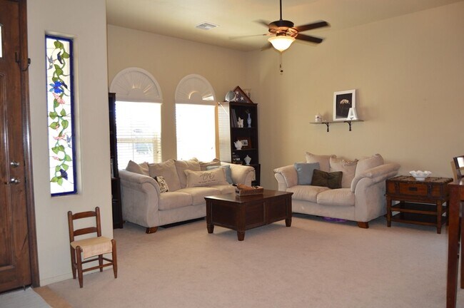 Foto del edificio - BARKLEY RANCH POOL HOME!