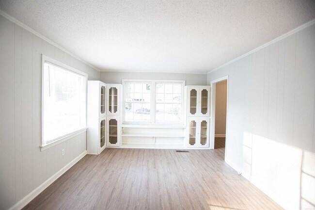Foto del edificio - 3219 Wolfe St