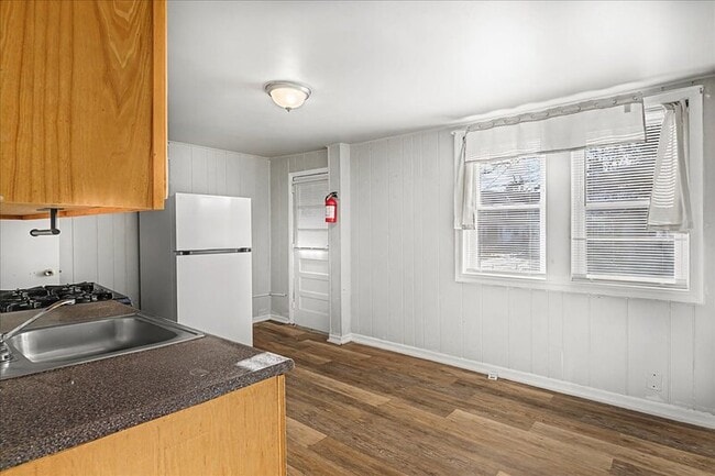 Building Photo - 1314 Argus Rd