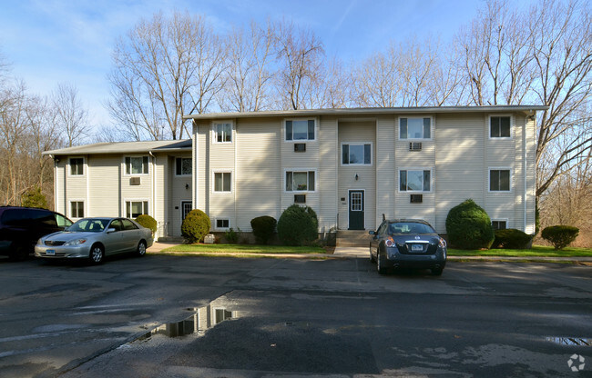 Gloucester Village Apartments - Newington, CT | Apartments.com