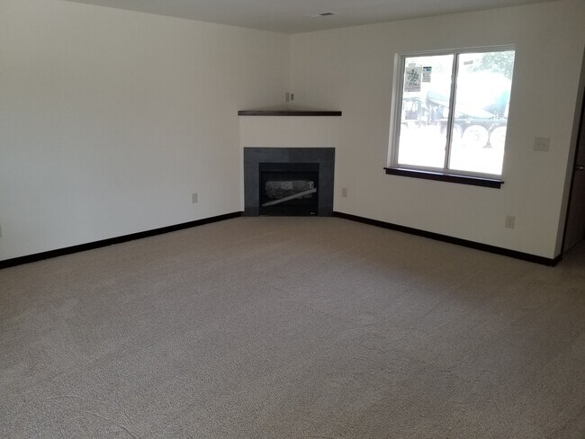 Foto del edificio - W206N16097 Stonebrook Dr