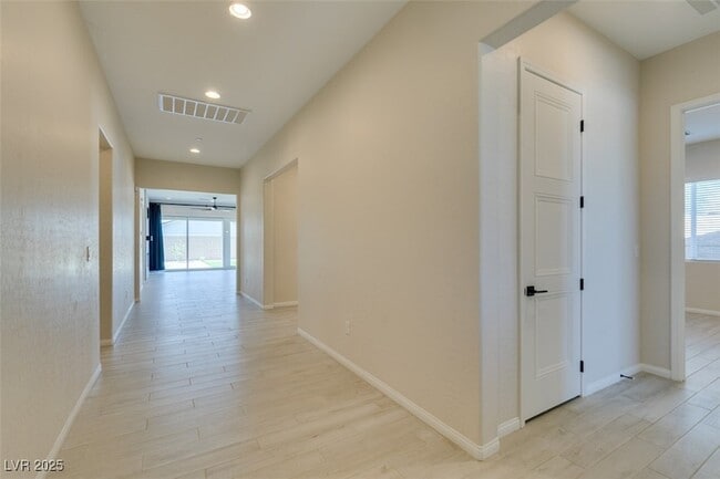 Building Photo - 10973 Krista Leigh Ave