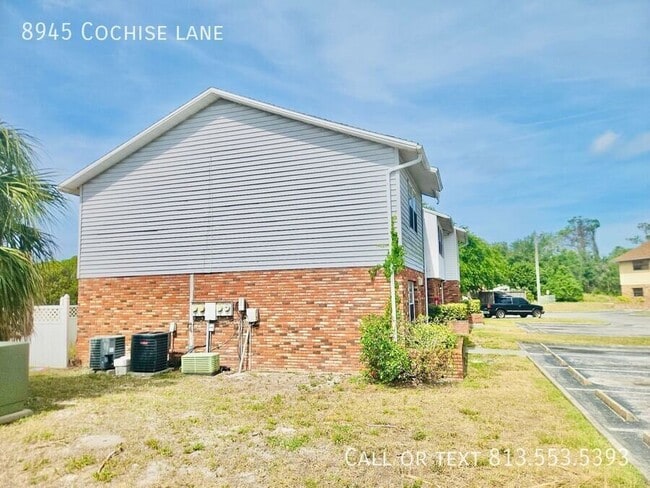 Building Photo - 8945 Cochise Ln