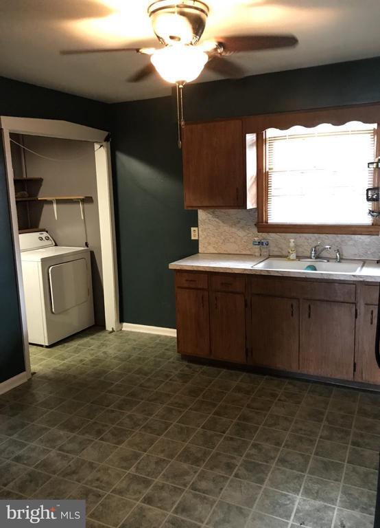 63 Dunn Ln, Pennsville Township, NJ 08070 House Rental in Pennsville