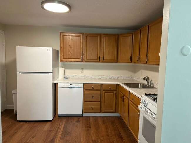 Photo - 1 Lancelot Court Apartment