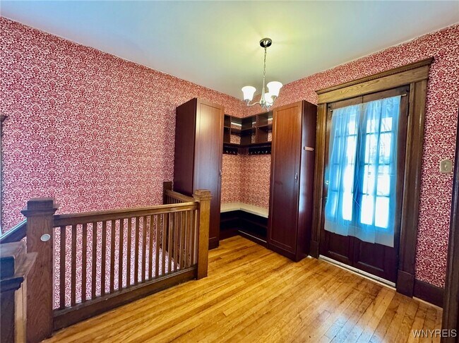 Foto del edificio - 63 Claremont Ave