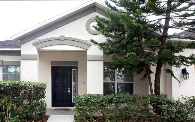 Foto del edificio - 1319 Rowantree Dr