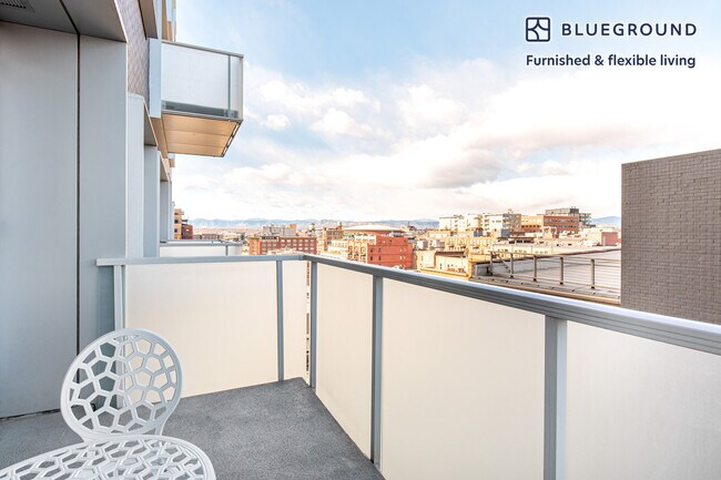 Foto del edificio - 1555 Blake St