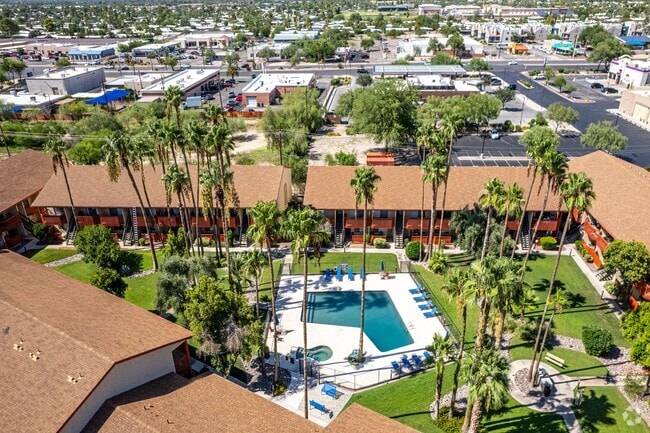 Building Photo - Icon on Spanish Trail