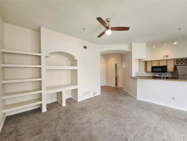 Foto del edificio - 7230 Westpointe Blvd
