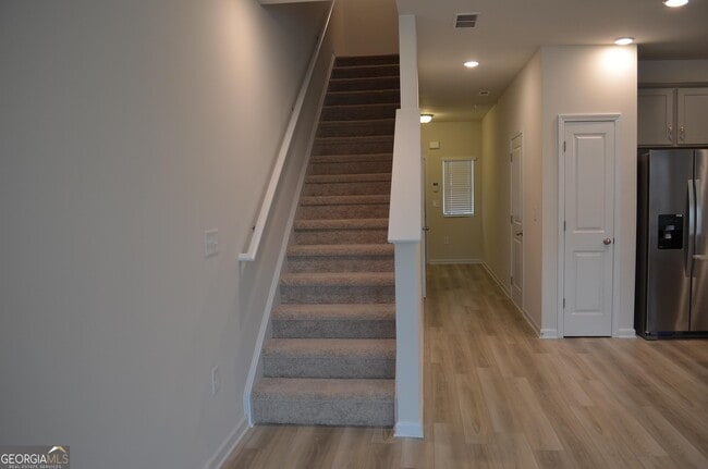Building Photo - 4261 Notting Hill Dr SW