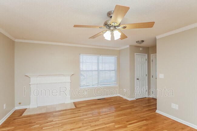 Foto del edificio - 1936 Main St NW