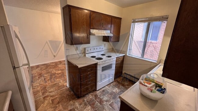 Foto del edificio - 710 Downey St