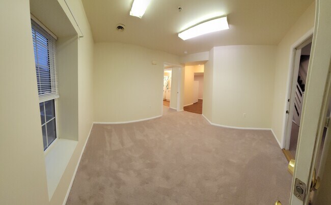 Sala de estar - 3371 Locust St