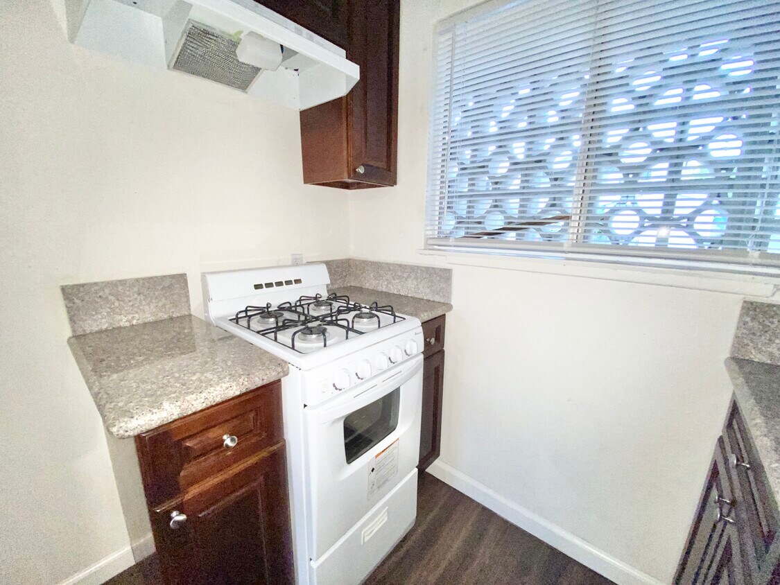 Primary Photo - 4136 Abner St