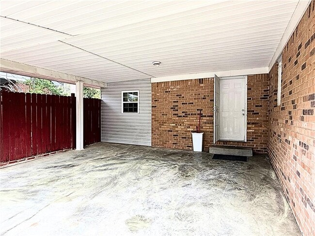 Building Photo - 6424 Monica Dr