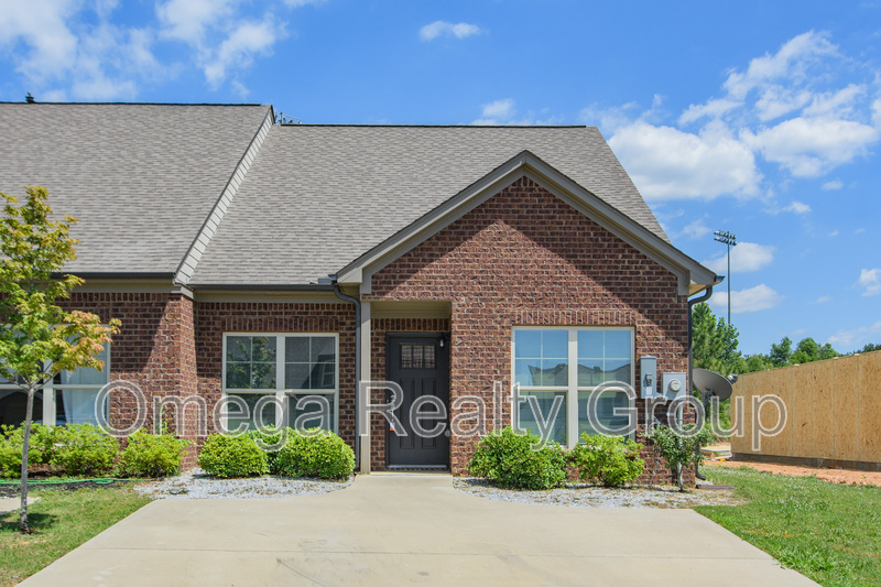 Primary Photo - 6228 Townley Way