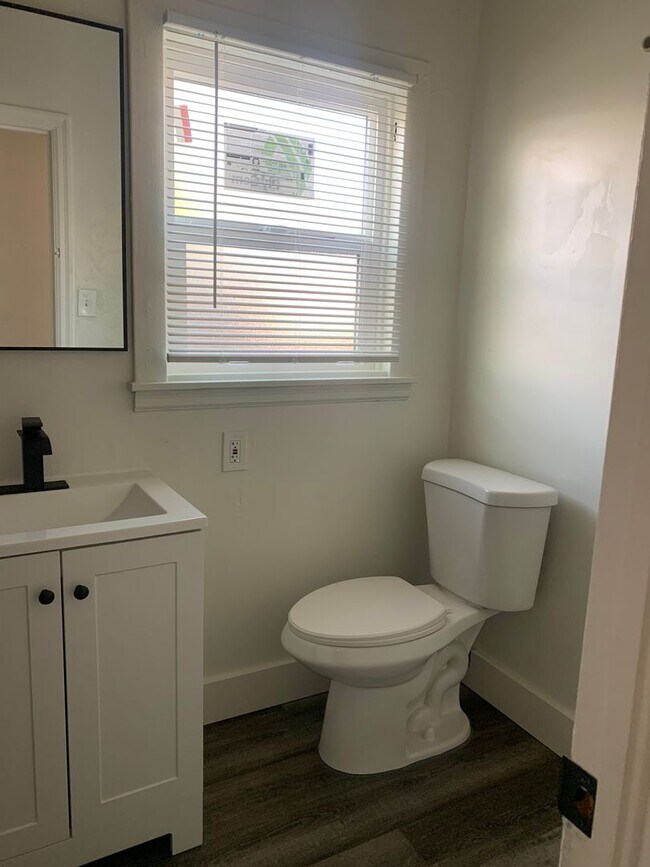 Foto del edificio - Newly remodeled 1 Bedroom 1 Bath