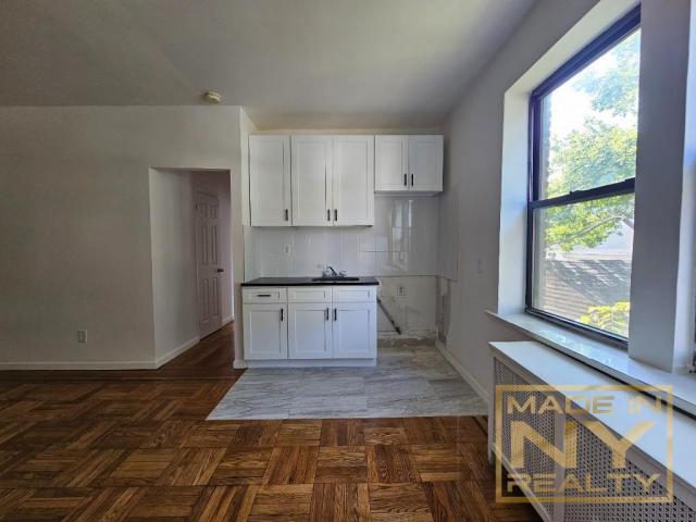 Building Photo - 1 bedroom in Rego Park NY 11374