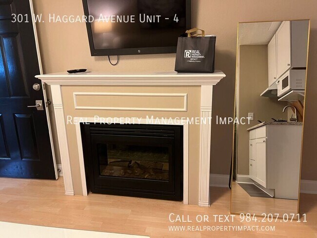 Foto del edificio - 301 W Haggard Ave