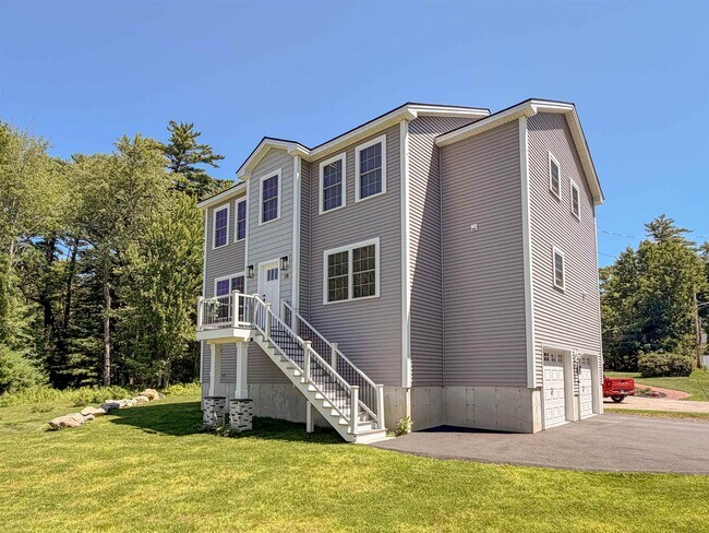 Foto del edificio - 38 Huckleberry Ln