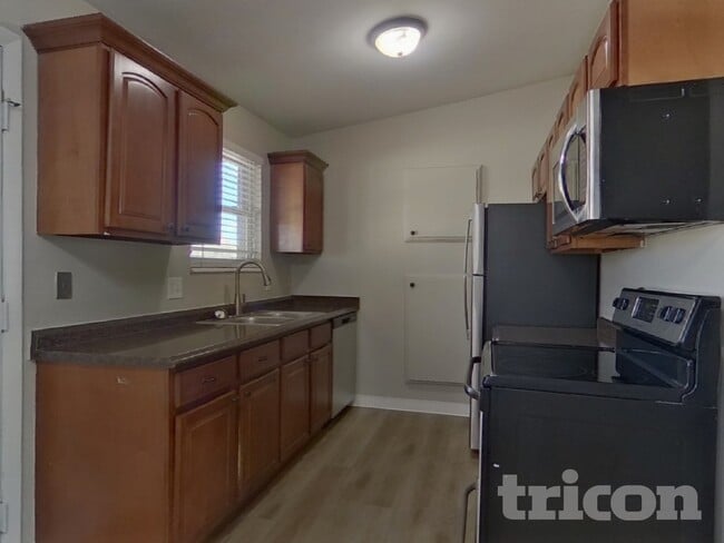 Building Photo - 3974 S Richfield St