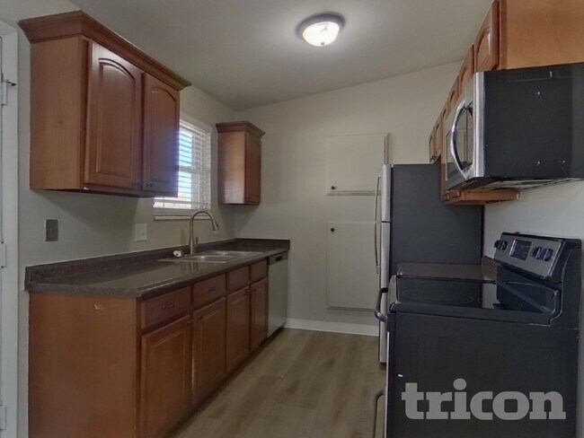 Foto del edificio - 3974 S Richfield St