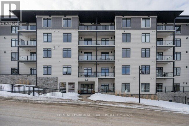 Photo du bâtiment - 17 Cleave Ave