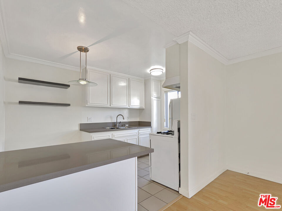 Foto principal - 440 Raymond Ave