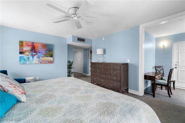 Foto del edificio - 3483 Gulf Shore Blvd N