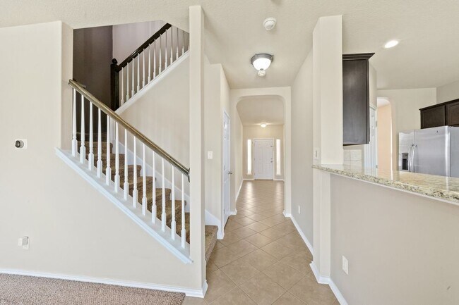 Building Photo - 7048 Conroe Mill San Antonio TX 78253