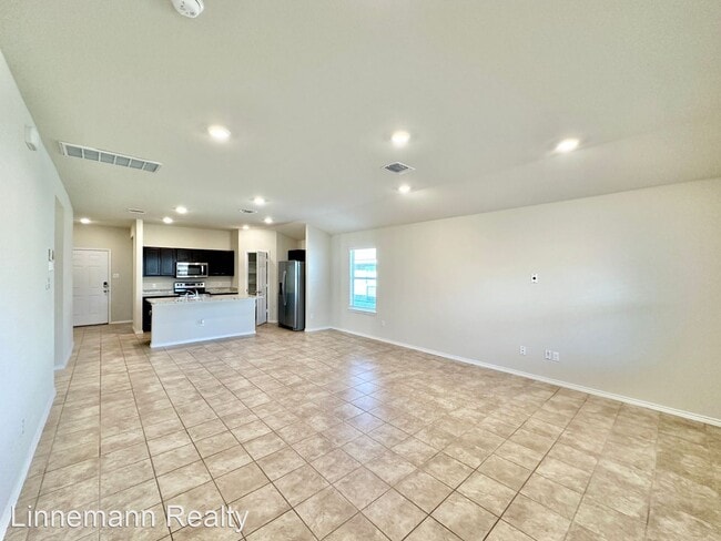 Building Photo - 4 br, 2 bath House - 5911 Harriet Tubman D...