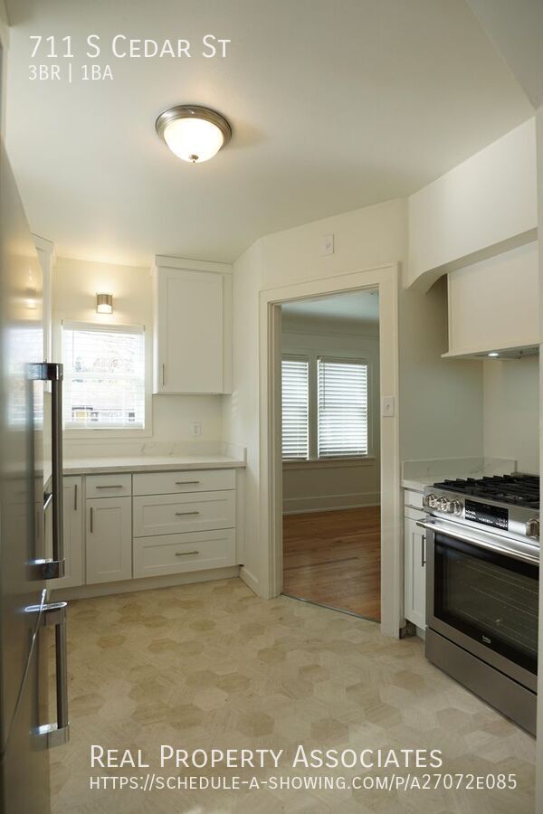 Building Photo - Newly Renovated House with Attached Garage...