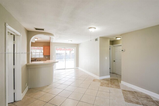Foto del edificio - 6551 NW 5th St