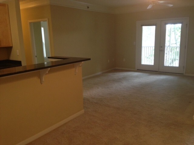 Building Photo - 2 Bedroom 2 Bath Condo at The Regatta