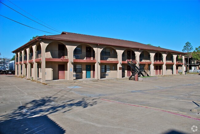 Building Photo - 1216 I-30
