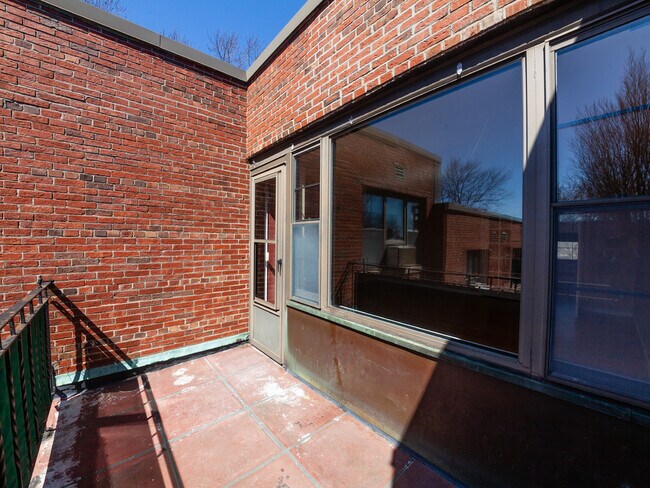 Foto del edificio - 53 Harvard Ave