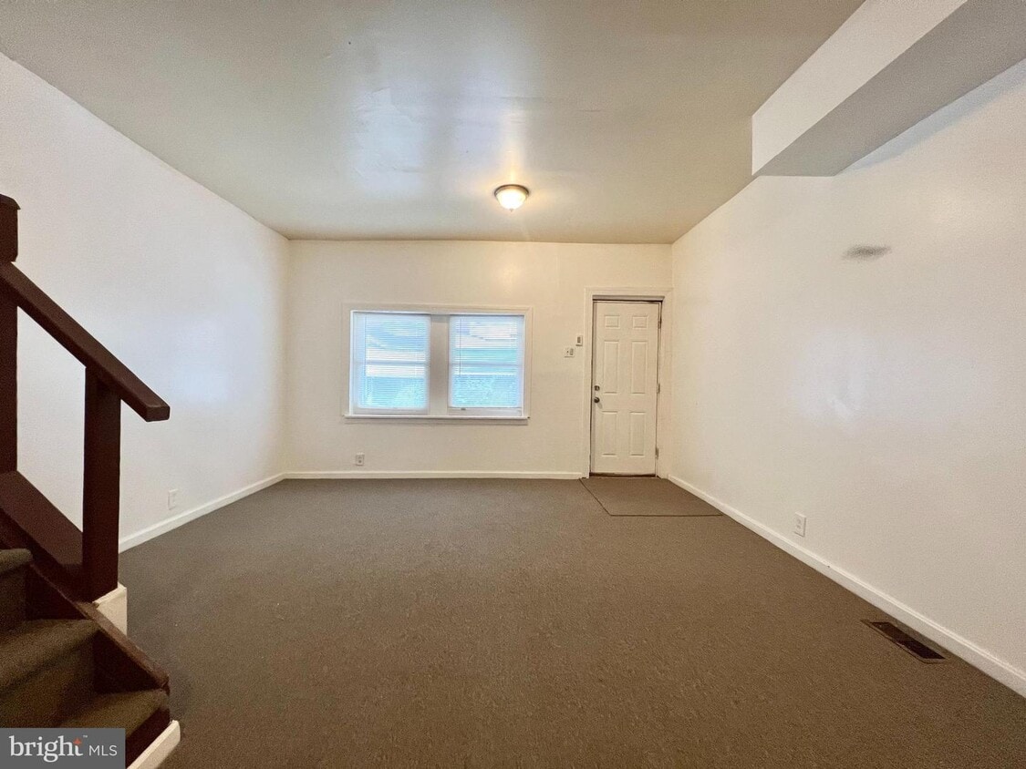 156 N Edgewood St, Philadelphia, PA 19139 House Rental in