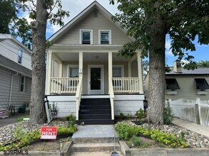 Building Photo - 510 Rhode Island Ave