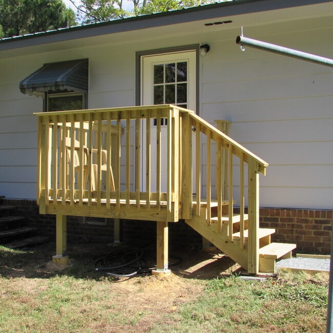 Foto del edificio - 366 Adolph Taylor Rd