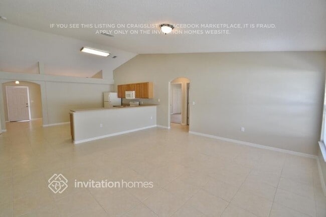 Building Photo - 936 Delano Ct