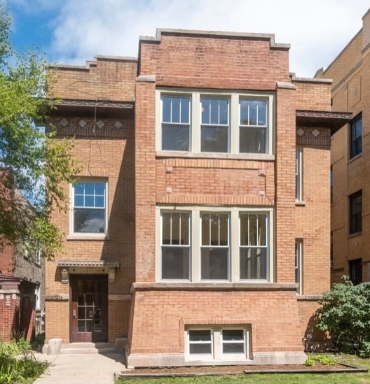 Building Photo - 1234 W Albion Ave