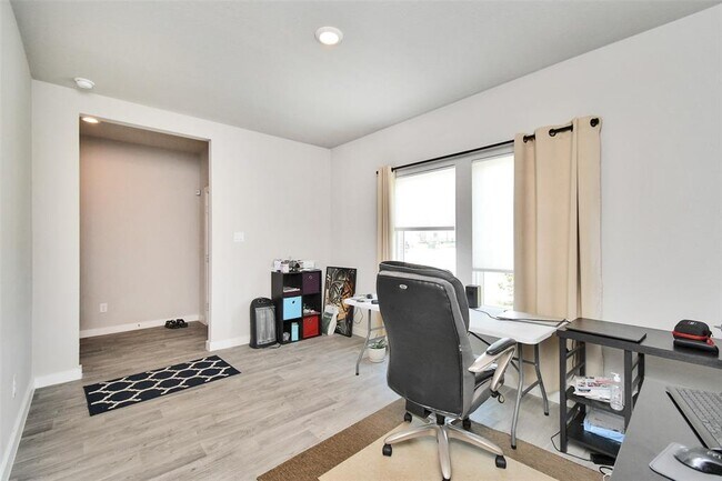 Foto del edificio - 14003 Moose Creek Ln