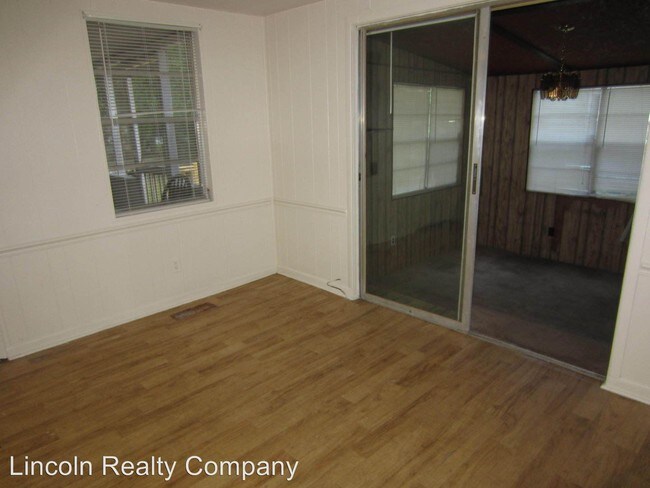 Building Photo - 1715 N Lee St