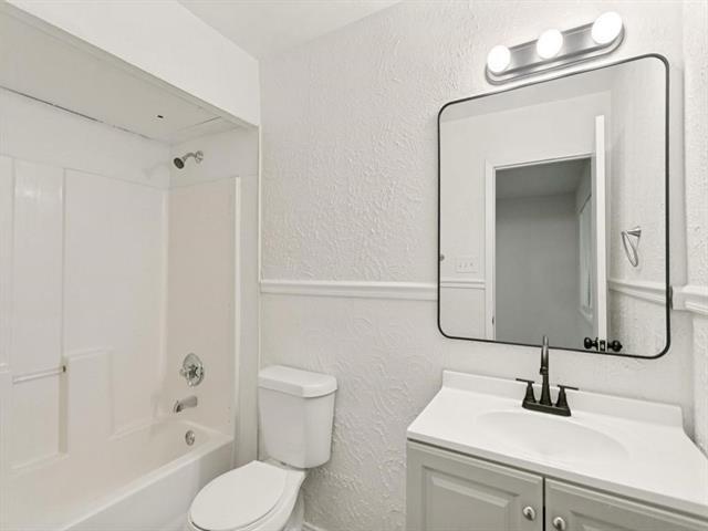 Foto del edificio - 905 Hawthorne Dr
